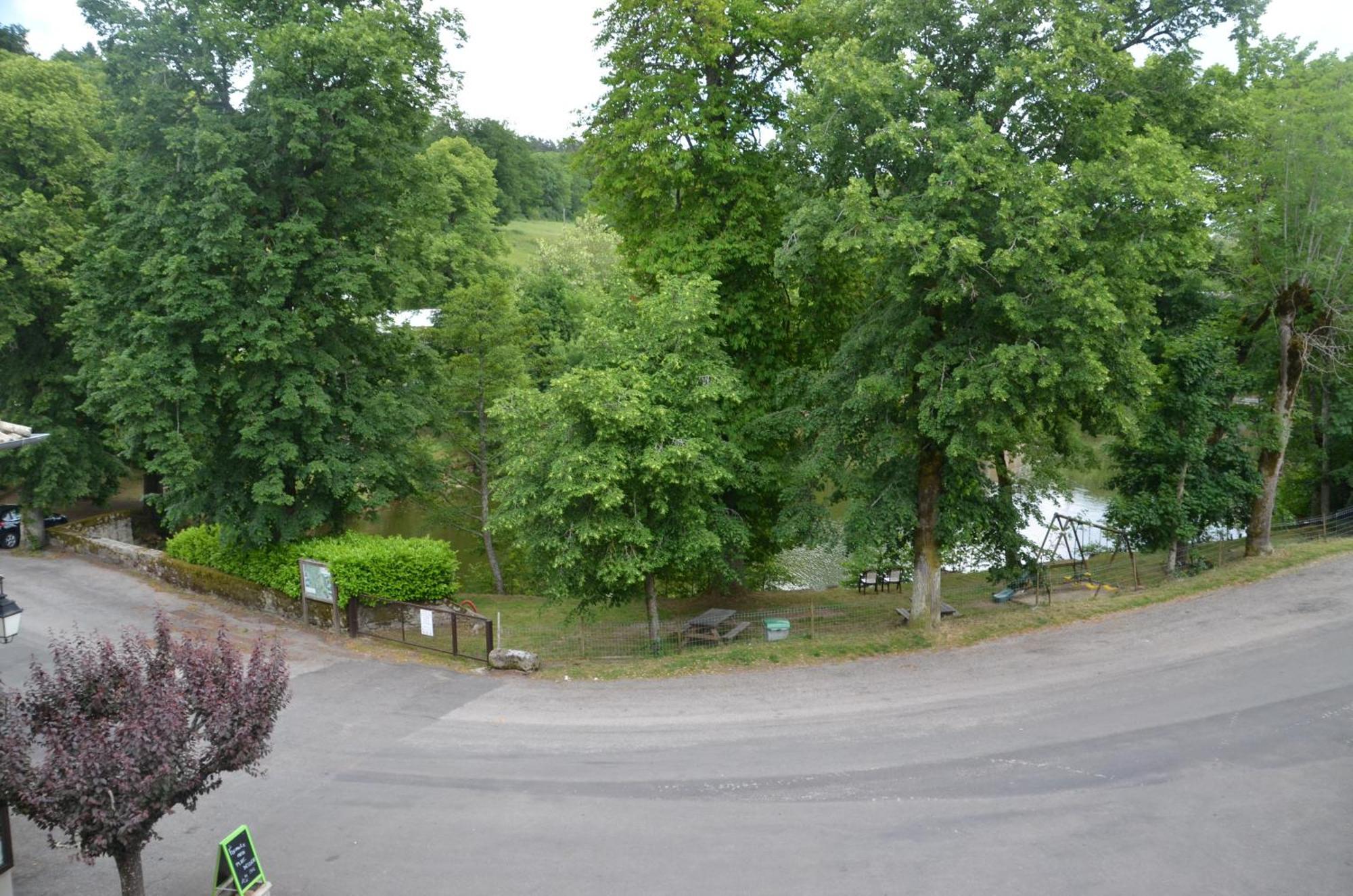 Hotel Relais Du Bois Du Four Saint-Léons Exteriér fotografie